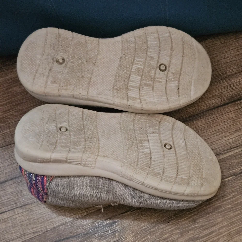 Bumble &‎ Birdie Toddler Girls Size 6 Gray Fleece Lined Slip On Shoes Pink